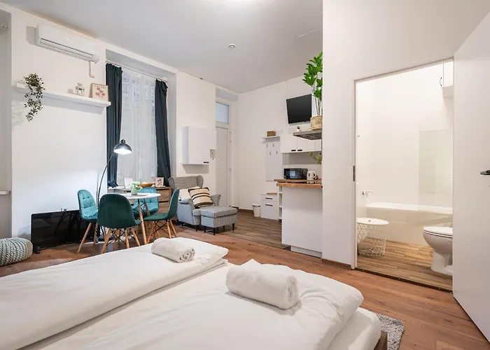 아파트 D68 - Downtown Cozy - Location By Bqa