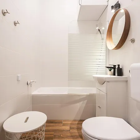 D68 - Downtown Cozy - Location By Bqa Appartement